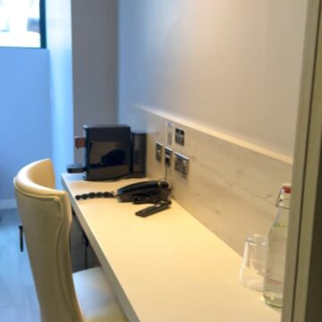 Video Thumbnail: Single room
